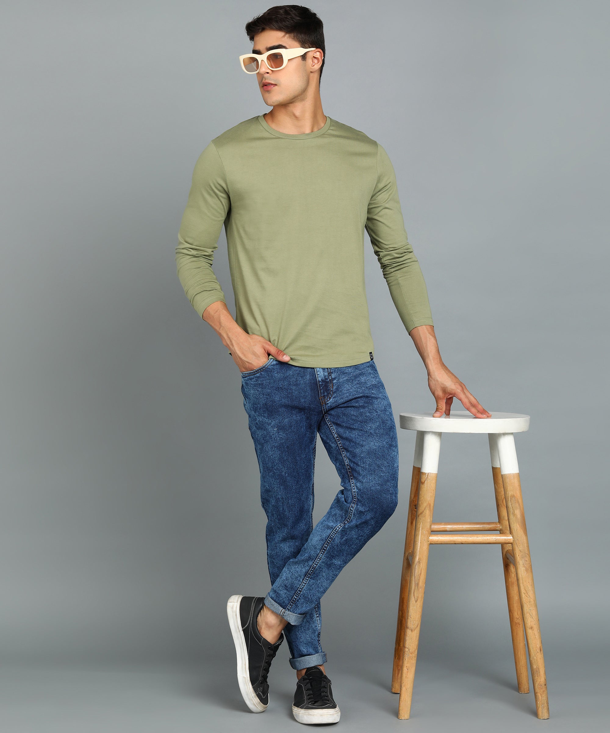 Men's Printed Olive Round Neck Full Sleeve Slim Fit Cotton T-Shirt