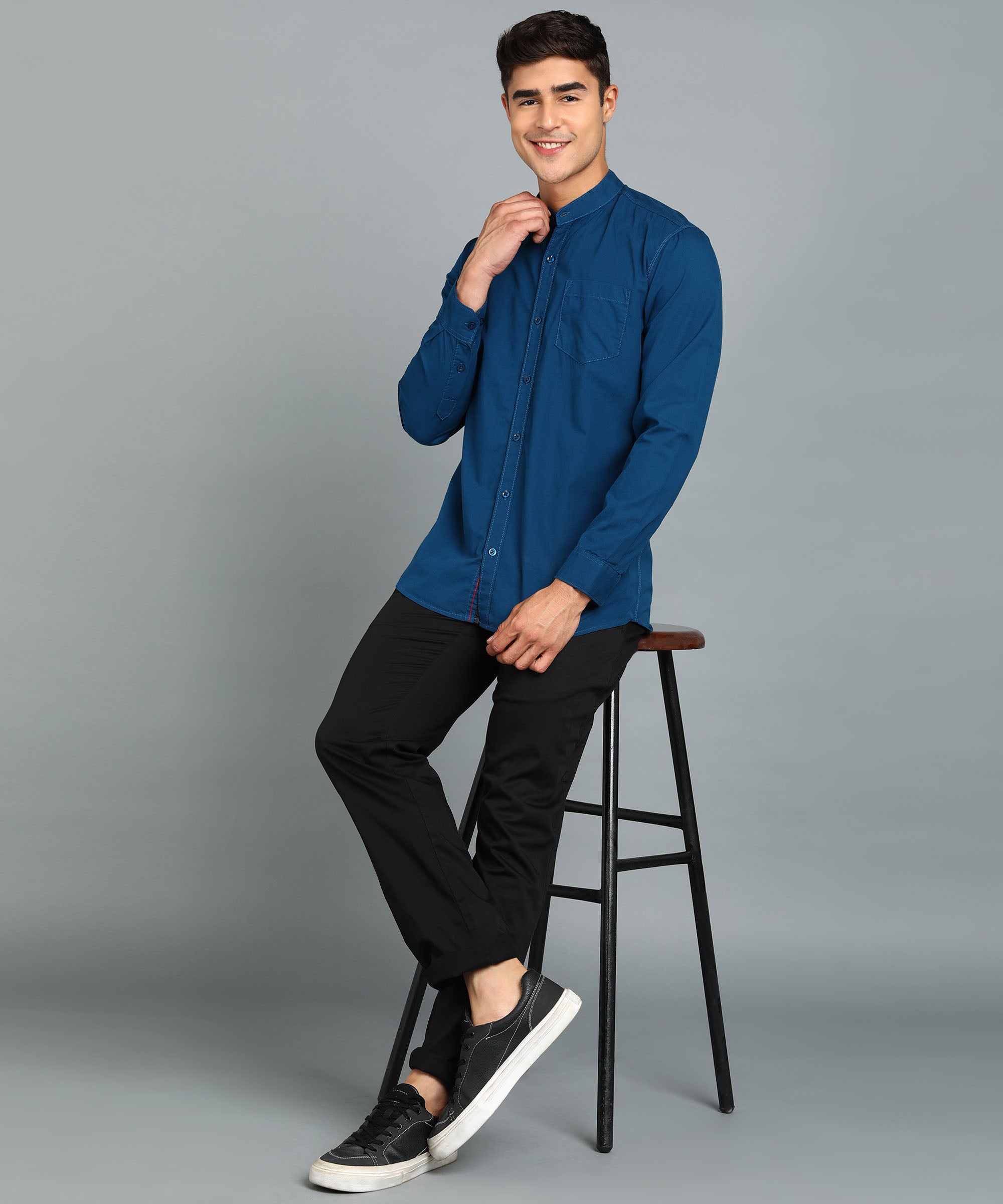 Men's Blue Cotton Full Sleeve Slim Fit Solid Shirt with Mandarin Collar
