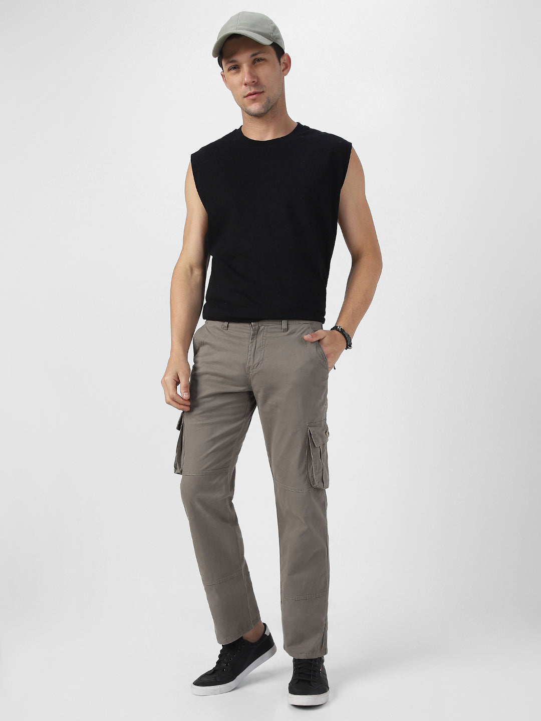 Men's Grey Regular Fit Solid Cargo Chino Pant with 6 Pockets