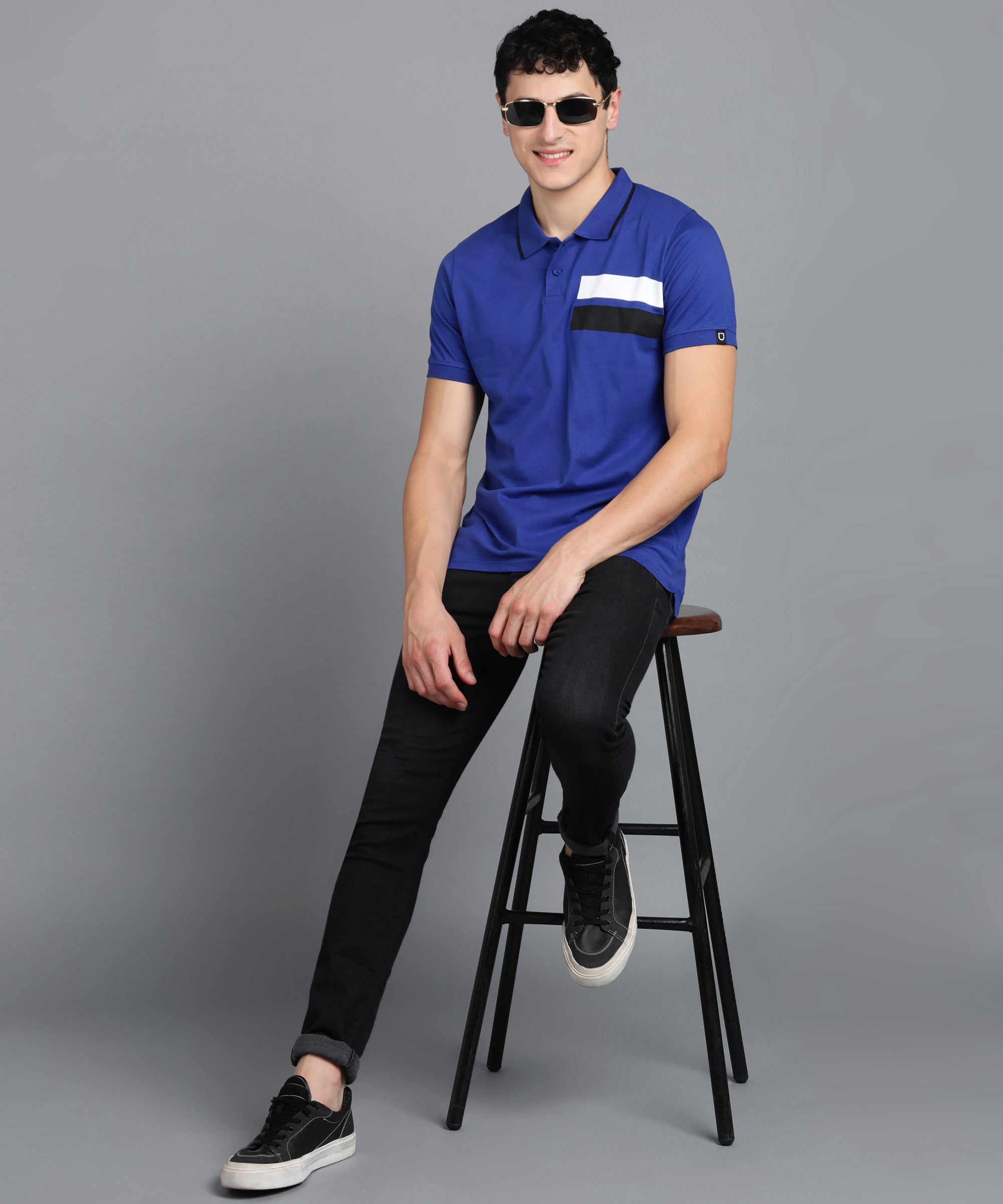 Men's Royal Blue Colour-Block Slim Fit Half Sleeve Cotton Polo T-Shirt