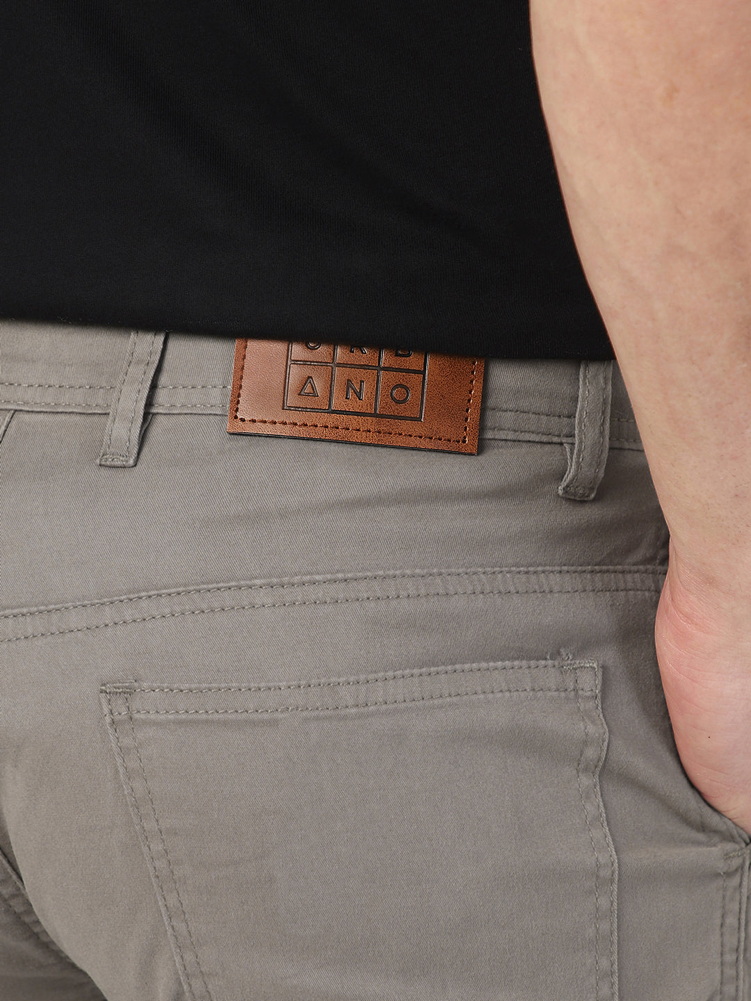 Men's Grey Regular Fit Solid Cargo Chino Pant with 6 Pockets